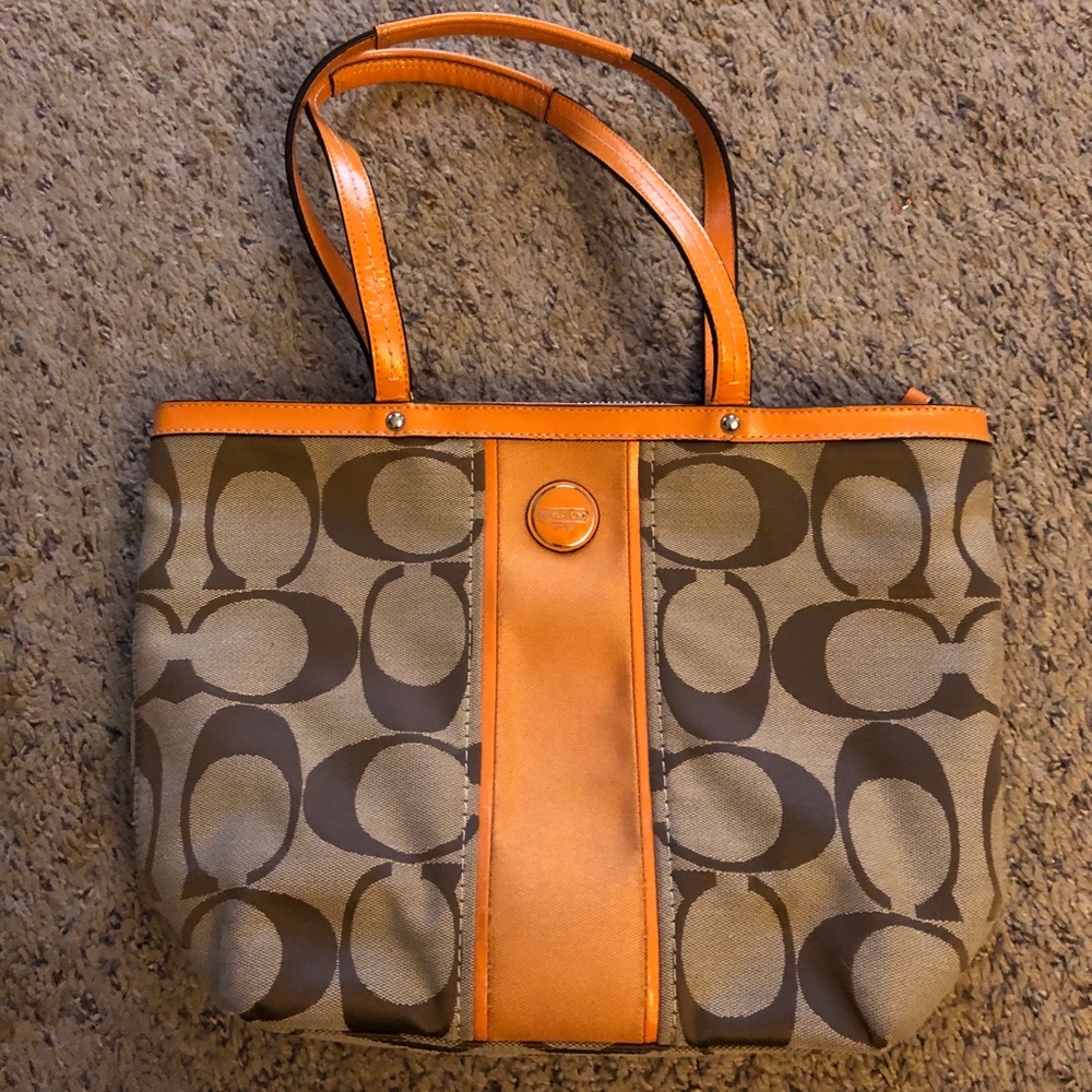 COACH Signature Shoulder Bag